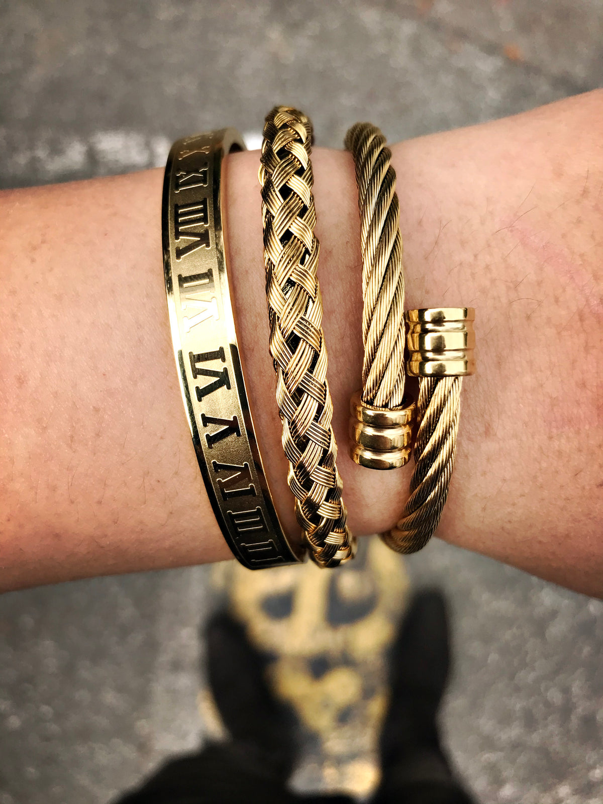 Golden Rope Round Bracelet